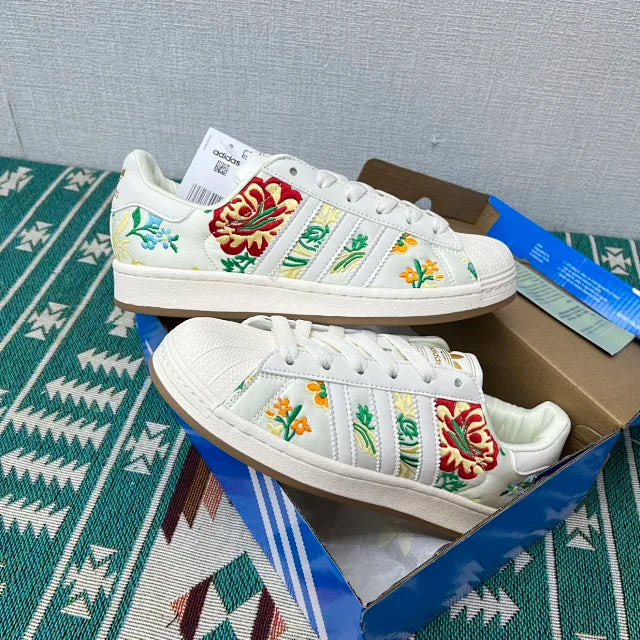Superstar Floral Embroidery