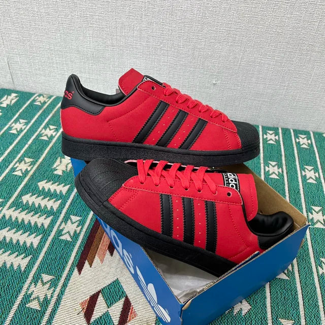 Superstar Red