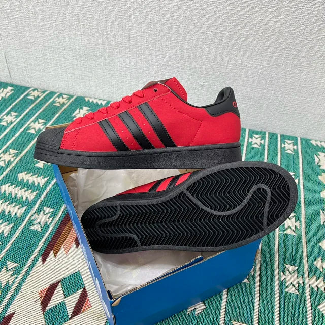 Superstar Red