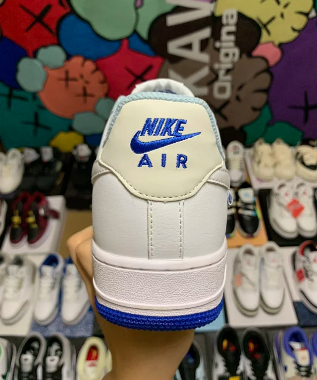 AF1