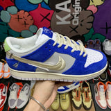 Dunk SB Gardenia