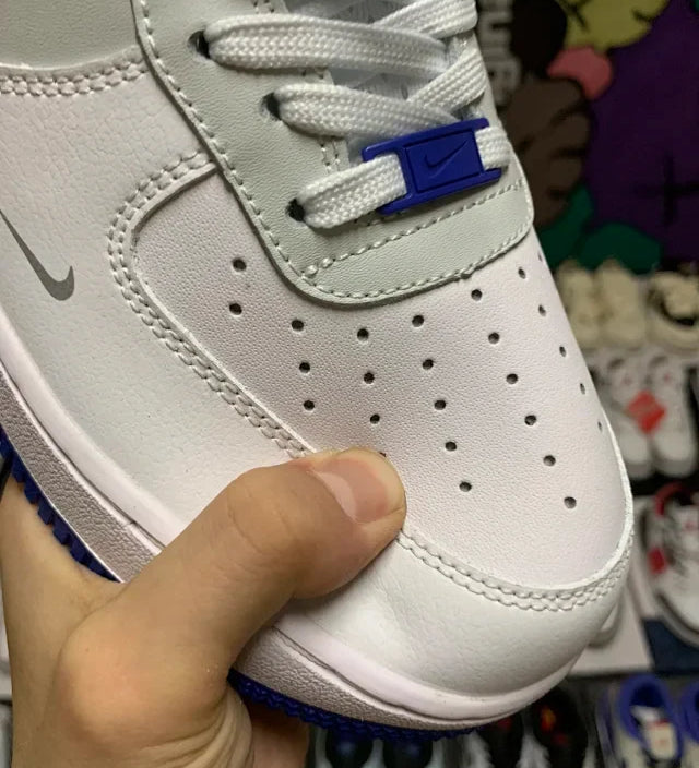 AF1