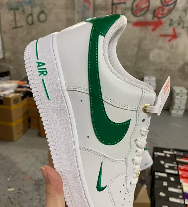 AF1