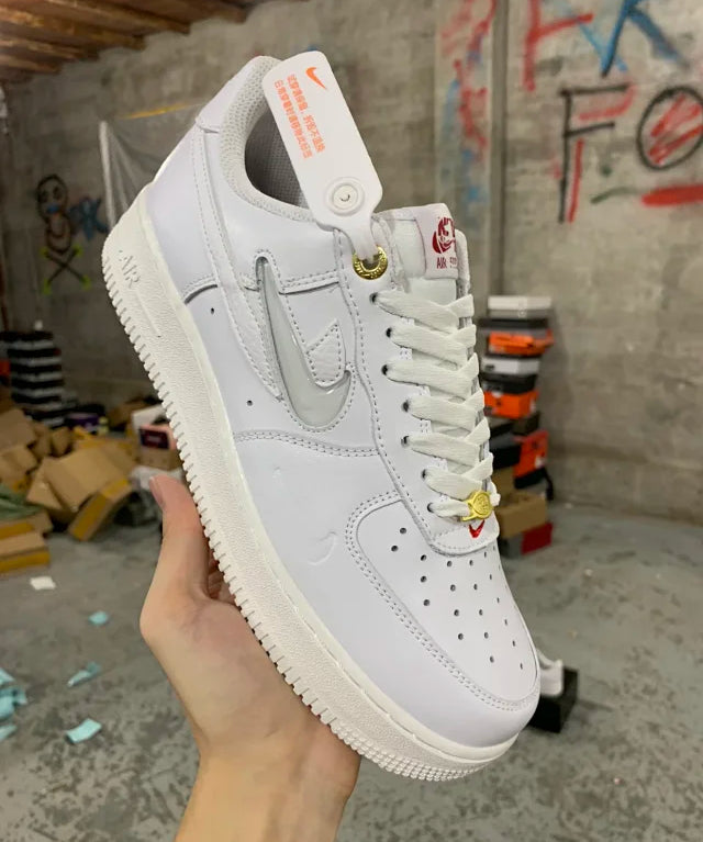 AF1