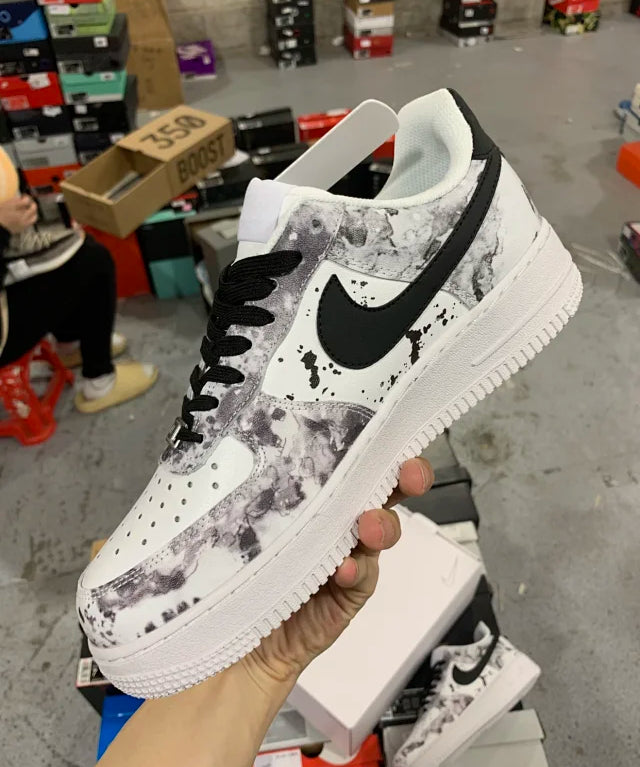 AF1