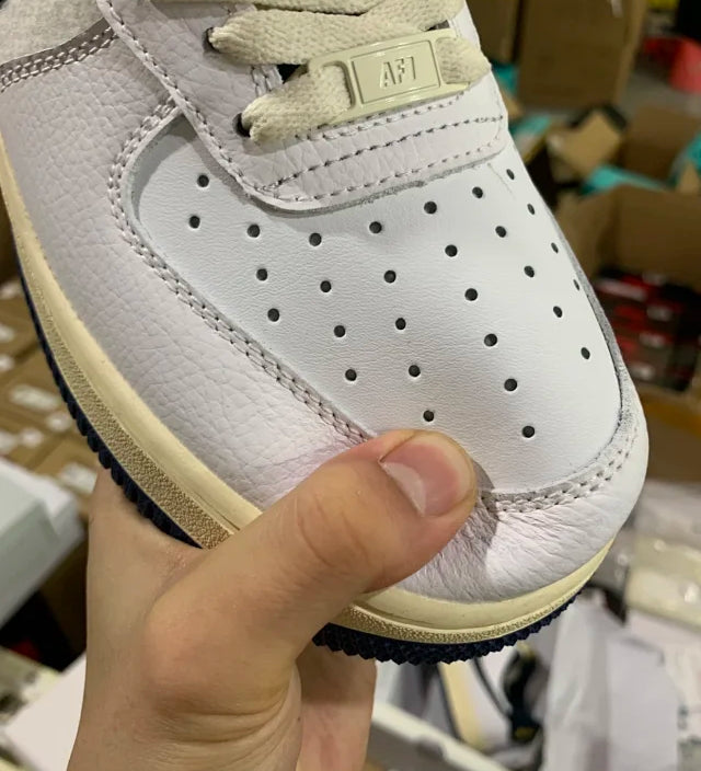 AF1