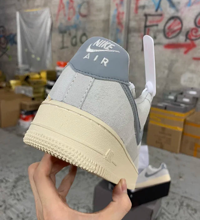 AF1