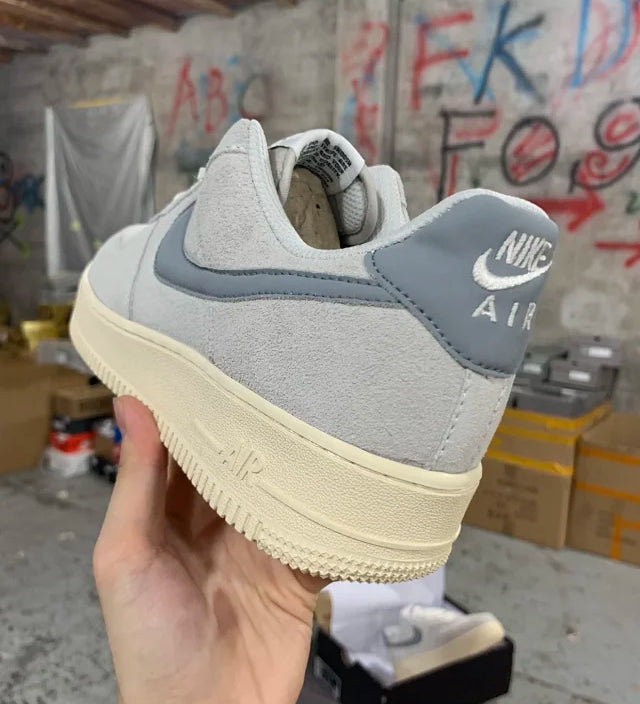 AF1