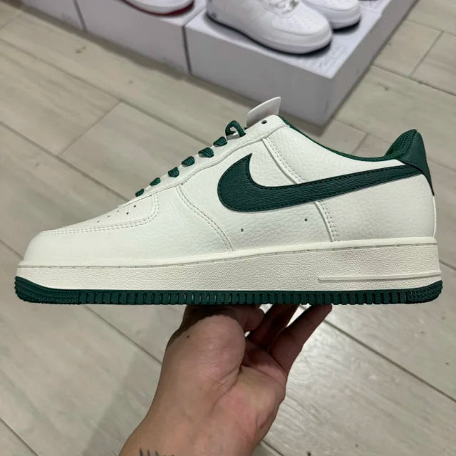 AF1