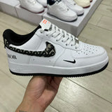 AF1