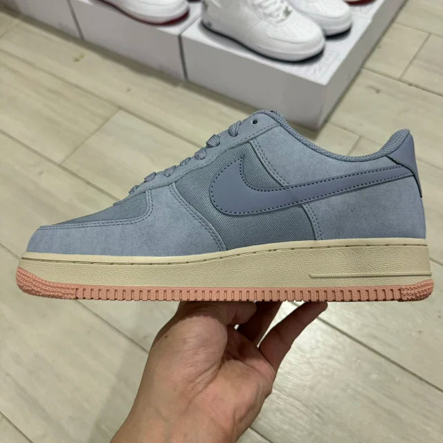 AF1