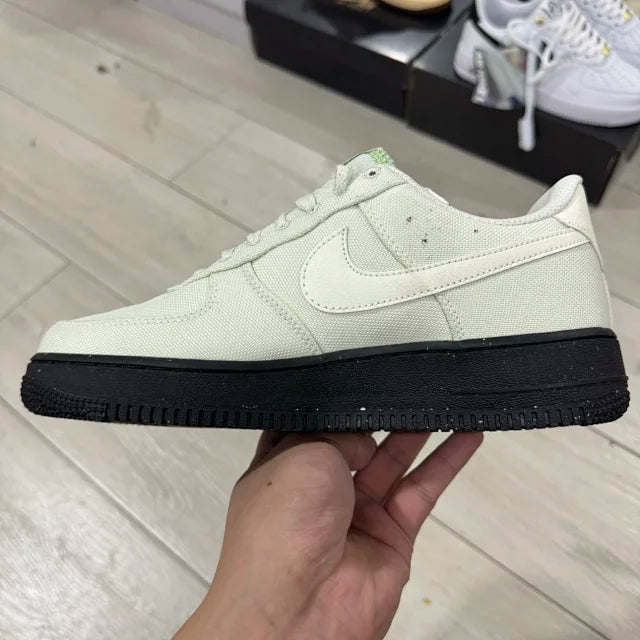AF1