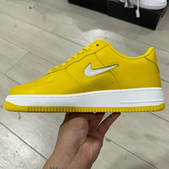 AF1