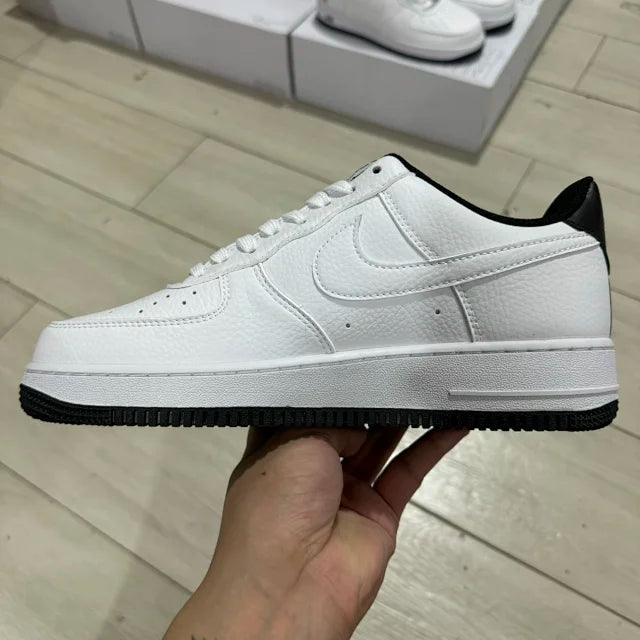 AF1