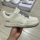 AF1