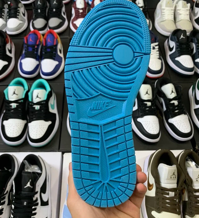 AJ1 Low Blue