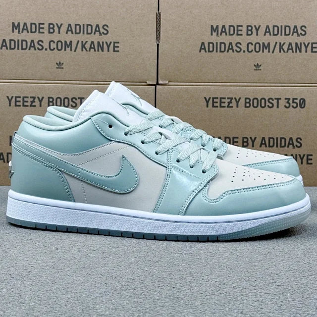 AJ1 Low Seafoam