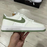 AF1