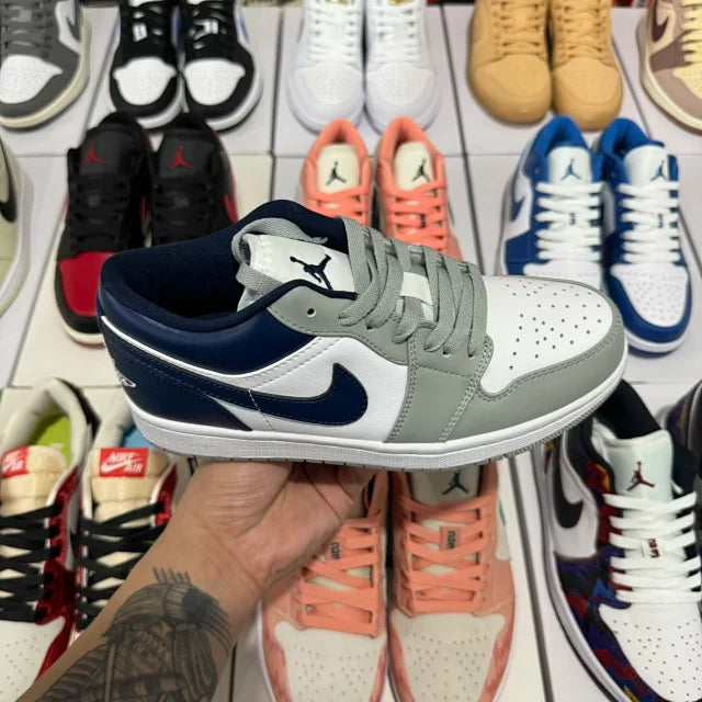 AJ1 Low True Blue