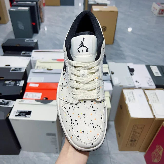 AJ1 LOW Paint Splatter