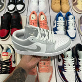 AJ1 Low Vintage Stealth Grey