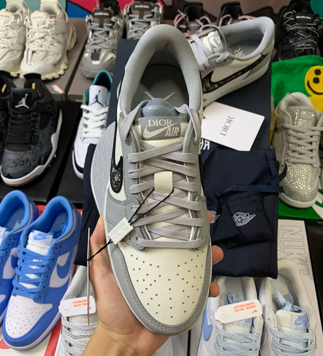 AJ1 Low Retro Dior