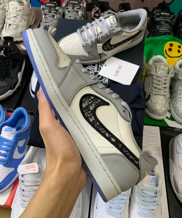 AJ1 Low Retro Dior