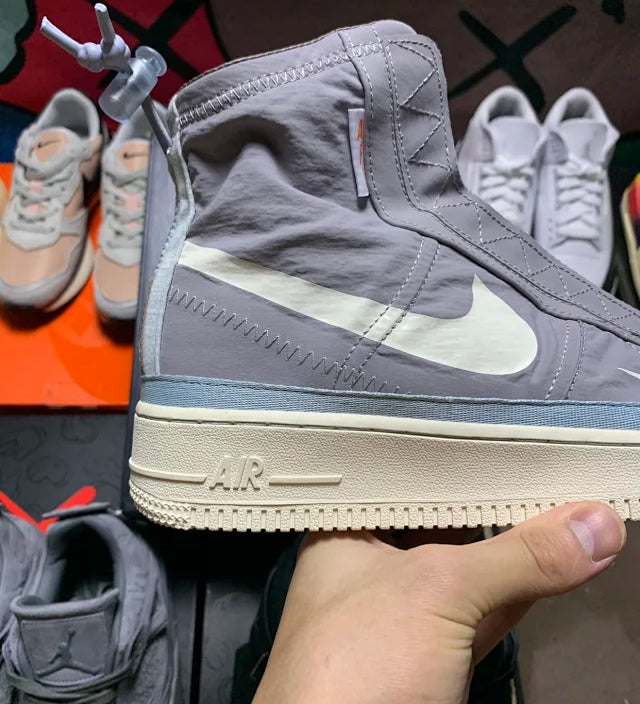 AF1