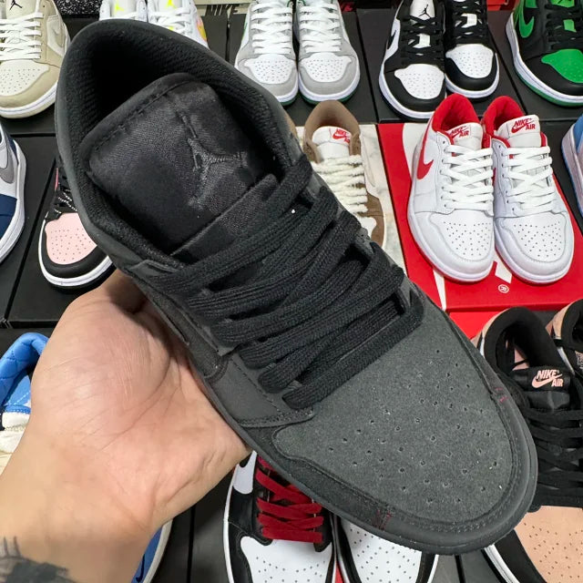 AJ1 Low Dark Smoke Grey