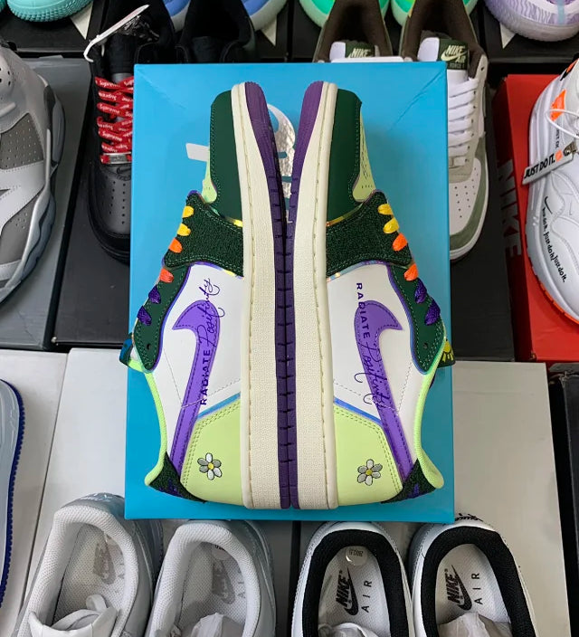 AJ1 Low Doernbecher