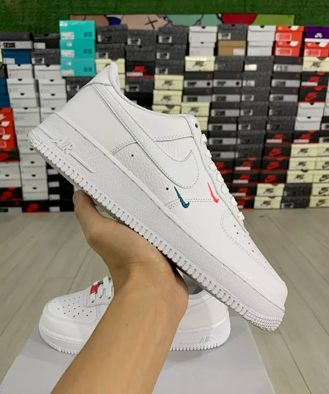 AF1