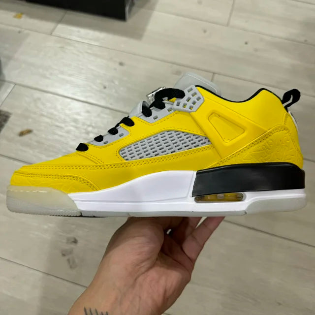 AJ2 Lightning
