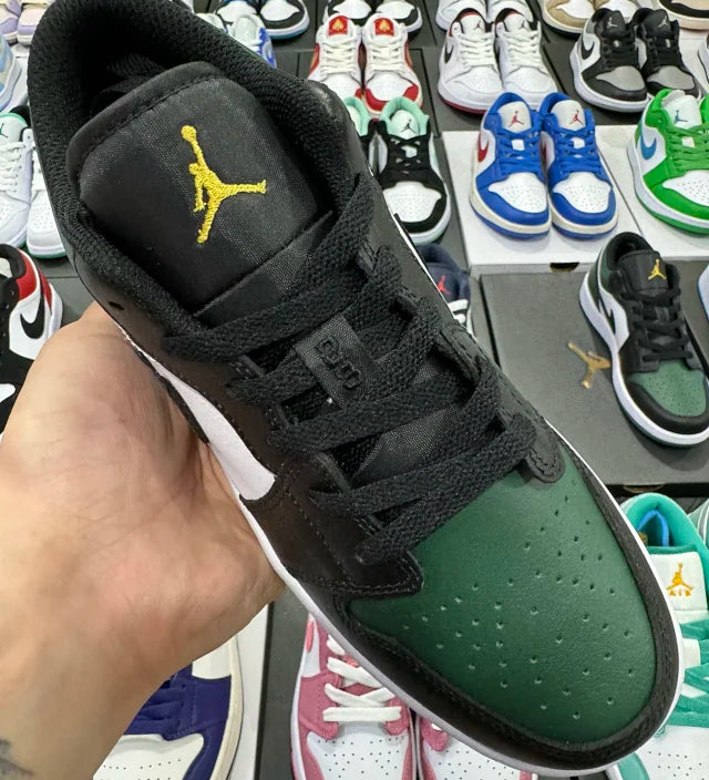 AJ1 Low