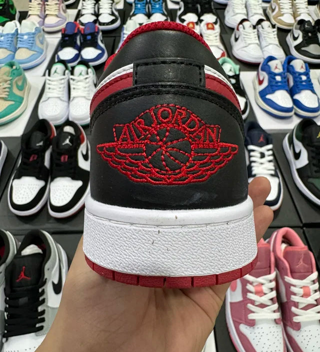 AJ1 Low