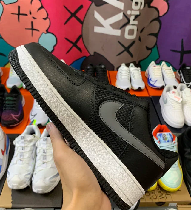 AF1