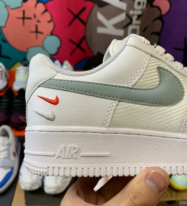 AF1