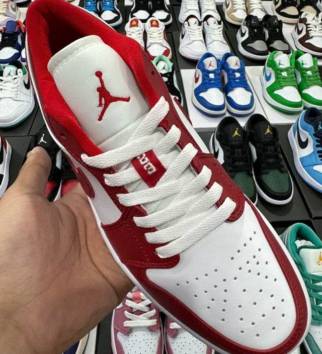 AJ1 Low