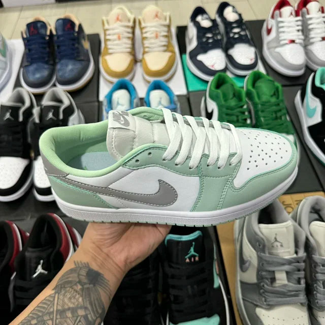 AJ1 Low