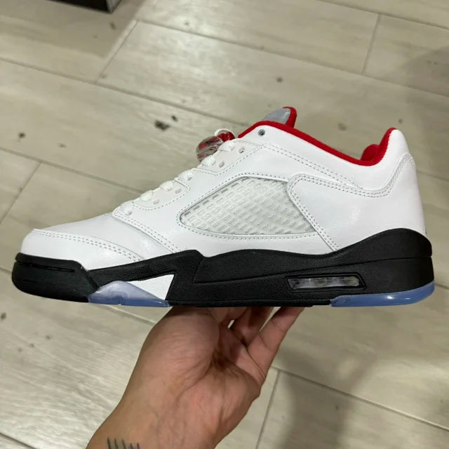 AJ 5  Low White Fire Red