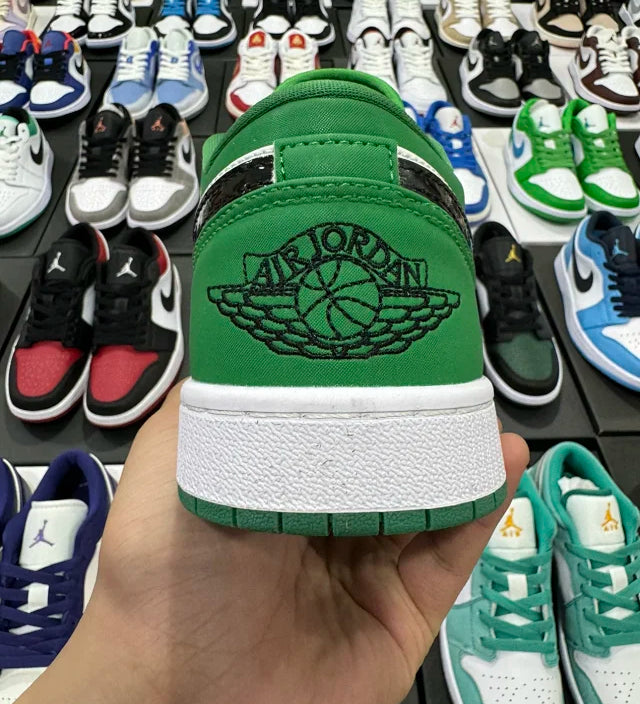 AJ1 Low