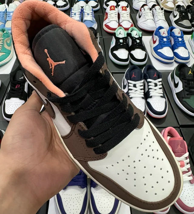 AJ1 Low