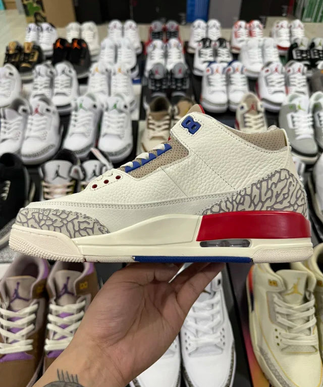 AJ3 International Flight