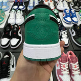 AJ1 Low