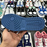 AJ1 Low