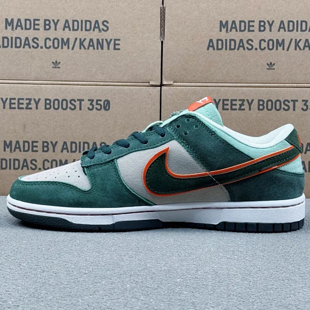 Dunk SB Green And White