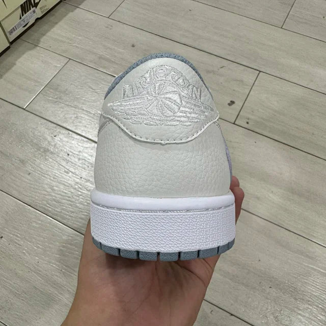 AJ1 Low Travis Scott Grey