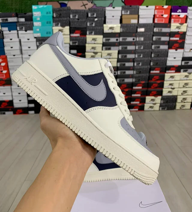 AF1