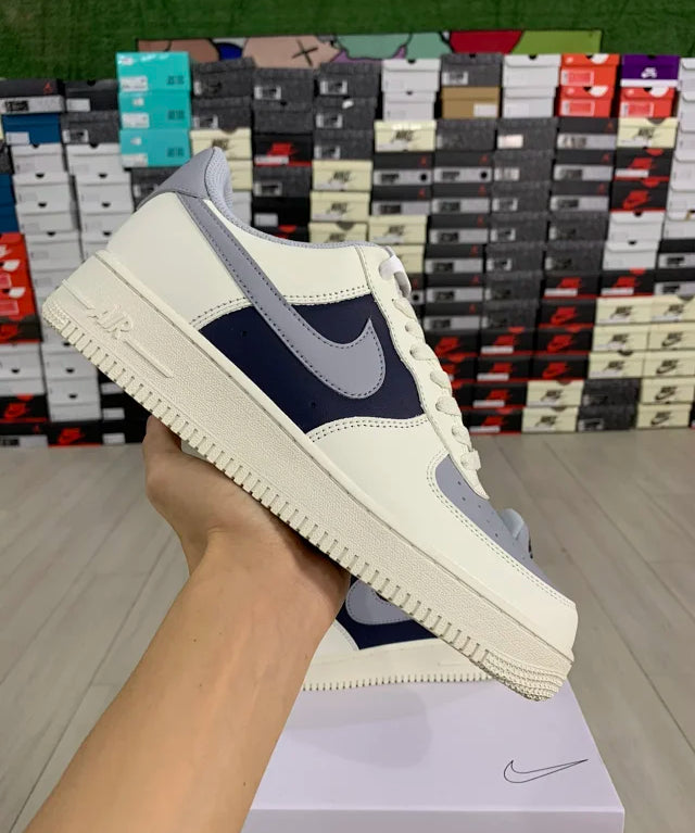 AF1