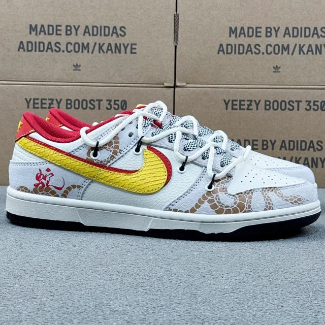 Dunk SB Year of the Dragon