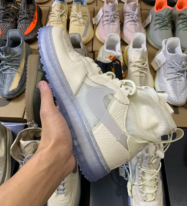 AF1  High WTR Gore-Tex Phantom White